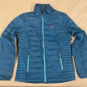Women’s Patagonia jacket. Size M